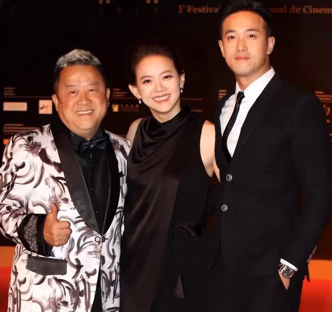 老爸是歪瓜裂棗,女兒卻顏值爆表,這些明星父女的長相真奇妙