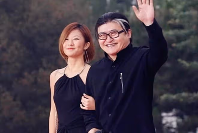 老爸是歪瓜裂棗,女兒卻顏值爆表,這些明星父女的長相真奇妙