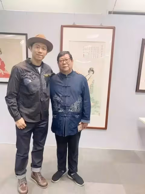 從小寄人籬下！男星爆紅後「無法諒解父母」再也不相往來　多年後「聽到老婆一句話」落淚團圓