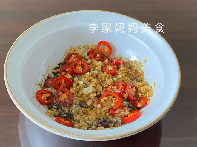 入夏後,多吃這種鹼性食材,鉀含量極高,拌一拌,營養好吃不上火