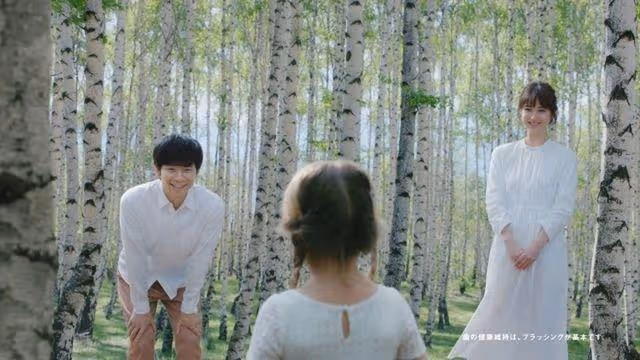 我爸反町隆史我媽菜菜子,哪個星寶貝夠我強?長女昨日剛滿14歲