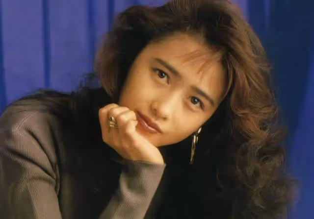 工藤靜香「毀容式」變老?看了她以前的照片才知道什麼是神顏