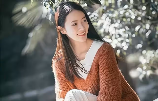 我出軌老婆閨蜜被抓，妻子卻原諒我，3年後母親病重，才知她狠心
