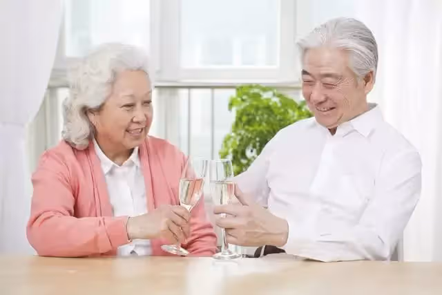 「媽,您都快七十了,幹嘛還要再婚啊!」媽媽的一番話讓我很愧疚