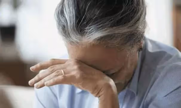 「媽,你讓我離婚,我聽你的,現在又逼我再婚,我沒臉」