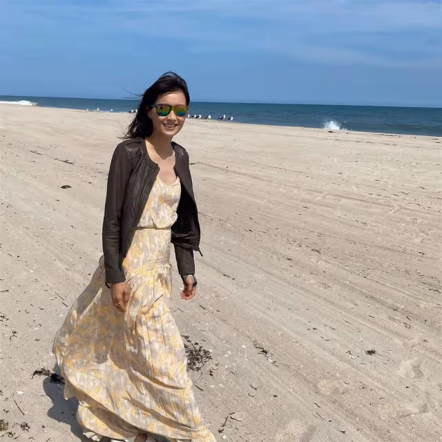 陳法拉曬女兒最新萌照　獲網民大讚可愛：長大得很快