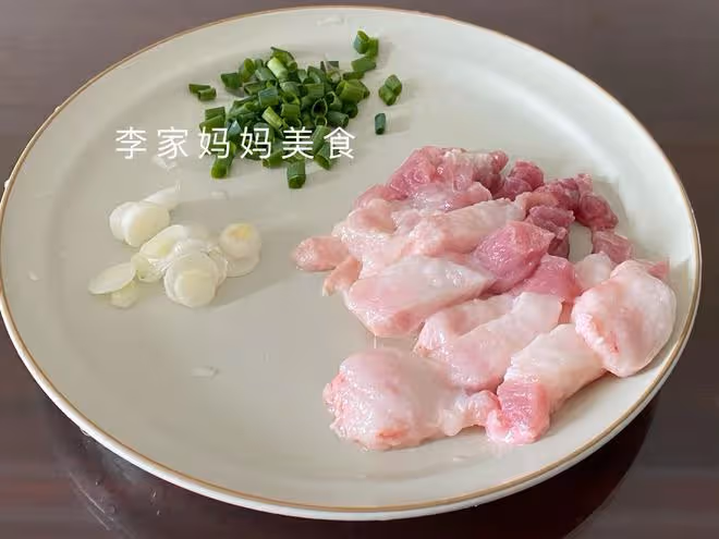 天熱了，我家晚餐這樣吃，經濟實惠，營養又健康，孩子愛吃不挑食
