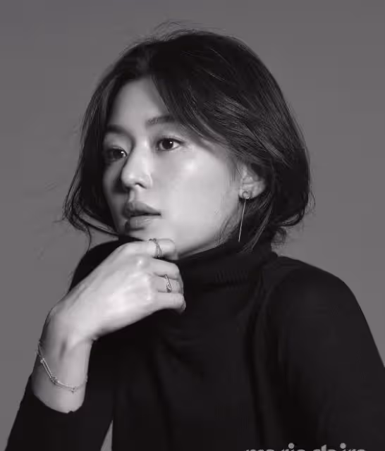 完美乾淨女明星代表全智賢,紅足20年還嫁入青梅竹馬豪門家