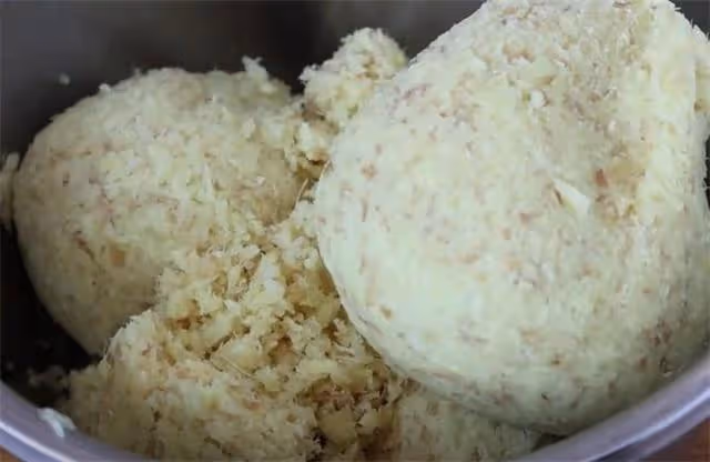 純手工製作姜粉，學會以後炒菜調餡再也不怕吃到大片的生薑了