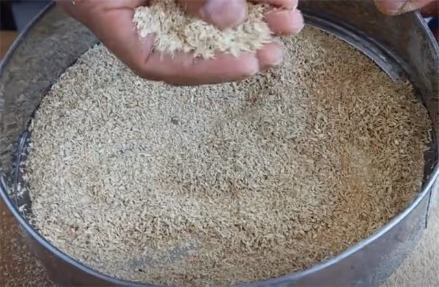 純手工製作姜粉，學會以後炒菜調餡再也不怕吃到大片的生薑了