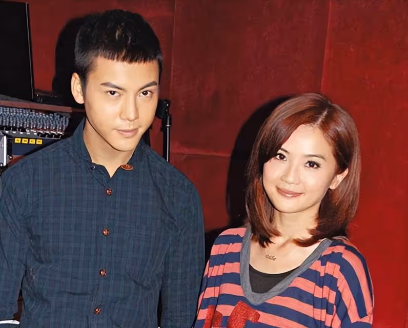 愛情不是全部!41歲阿嬌曬美照,像20多歲的美女,與賴弘國失婚後,活得瀟灑肆意