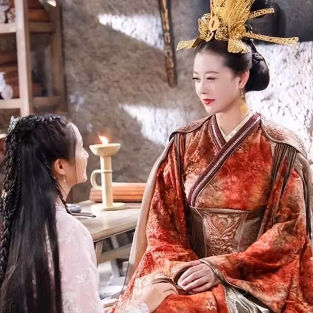 周海媚:我試過5個男人同時追我,但不想結婚!55歲年老拍戲治病寒酸,直言「完全沒有必要」生小孩