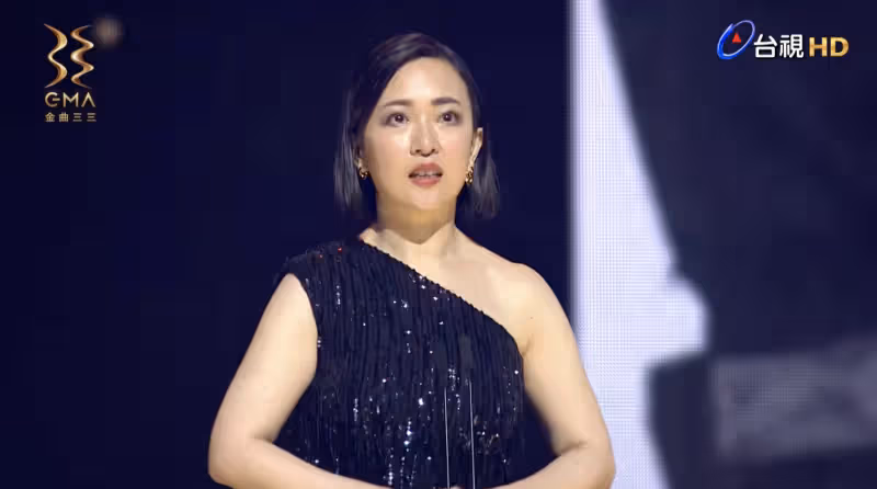 男星肝硬化病逝!女兒代領獎「超感人致詞」讓全網落淚 哽咽「向天上父親喊話」:爸爸你得獎了