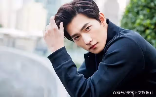 楊洋被欺負的有多慘？被恩師李少紅告上法庭，因於小彤終身咳嗽