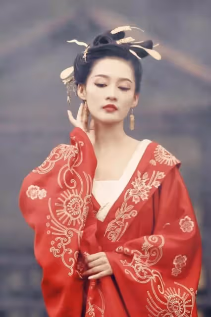 任嘉倫三部好劇來襲!合作女主李沁,楊穎,宋祖兒,你最愛哪一部呢?