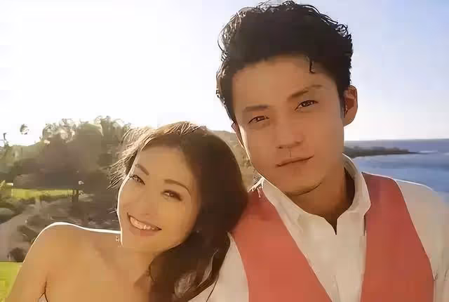 小栗旬的塌房之路,動漫男神就這樣毀了!
