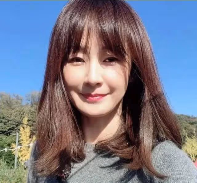 明世彬:搭檔李瑤媛再次翻紅,結婚5個月便閃離,46歲單身一人