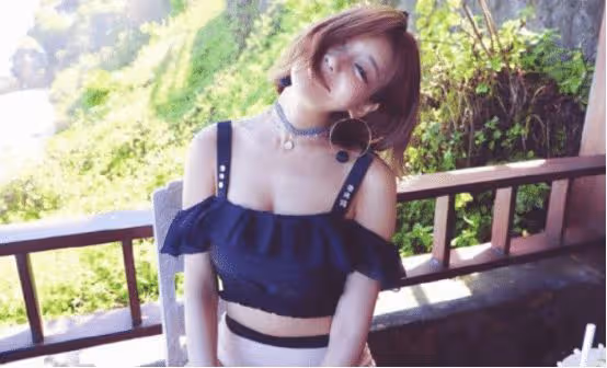她是國民小姨子,曾被騙拍情色電影,今為錢復出主動拍愛情電影!