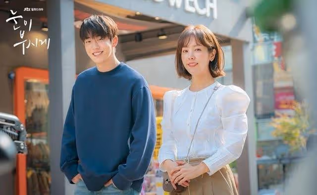 擁有著「百搭體質」的女星!朴寶英、金智媛跟誰都好配