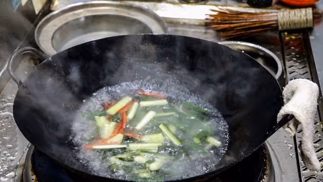 小暑將至，別忘了「吃3瓜喝1湯」，應季而食，清涼消暑好過夏