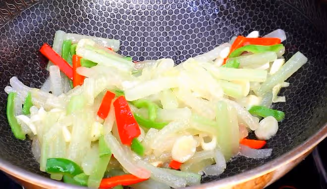 「低脂」蔬菜排行榜，西蘭花倒數第一，西紅柿僅排第4，建議了解