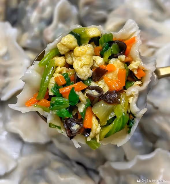 分享餃子的五種新吃法，省時方便，小白也可以輕鬆完成