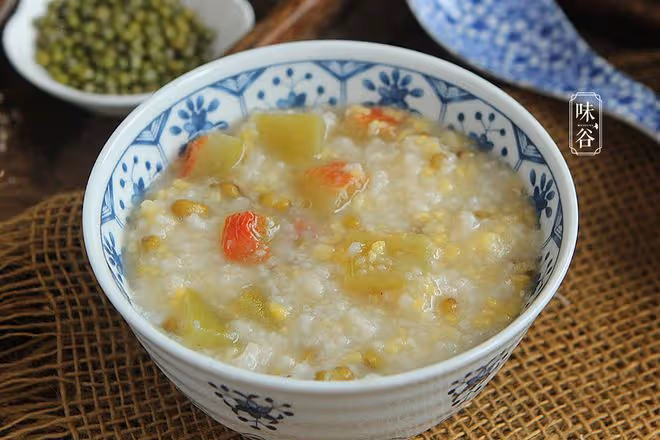 小暑將至，多給家人喝這6道早餐粥，營養開胃去暑熱，輕鬆入伏