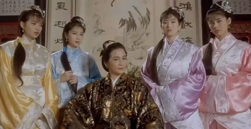 《唐伯虎點秋香》中的冬香才是真美女,被贊比鞏俐美,50歲仍風韻不減,女兒長腿吸睛美貌不輸媽媽