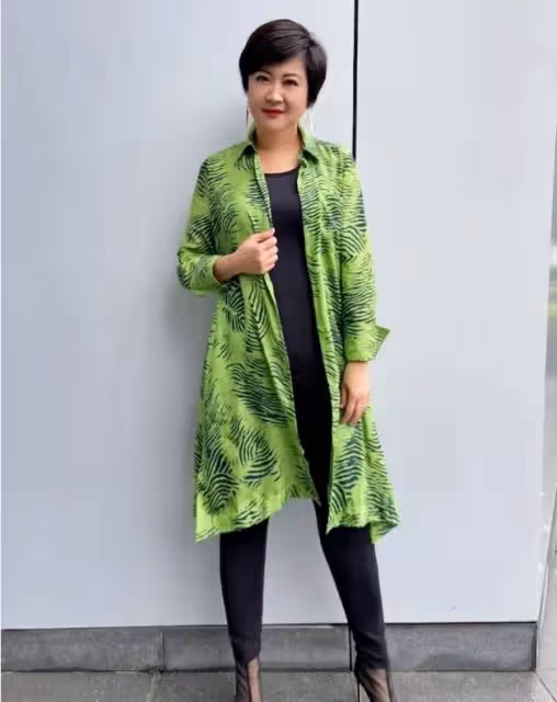 一家三口166天團圓!崔佩儀爆「19歲兒」才拿駕照,老公就送「百萬敞篷車」開車讓她尖叫不止 自豪:能吃苦的男人最帥