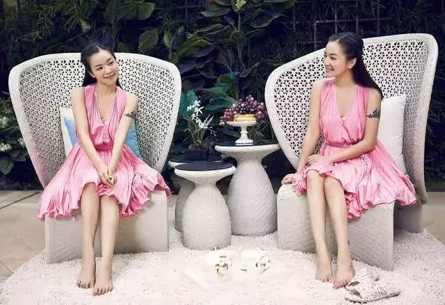 阿雅全家出遊近照,活佛老公低調送老婆千萬豪宅,女兒漂亮成家寶!
