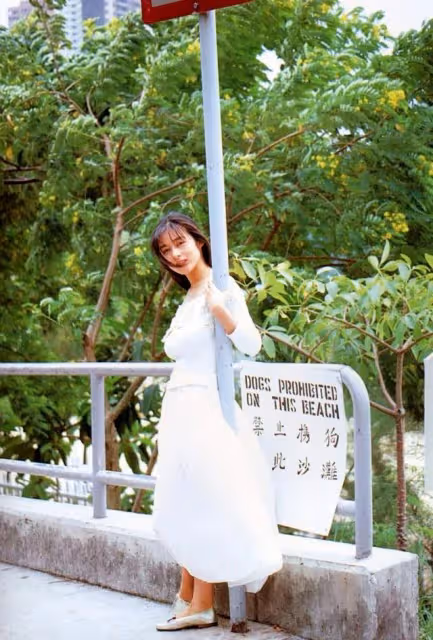 青山知可子—又純又欲,天使的臉蛋,魔鬼的身材,美得讓人窒息