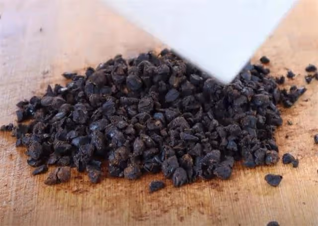 買5斤辣椒自製辣椒醬，香辣好吃下飯，做法簡單，沒有任何添加劑