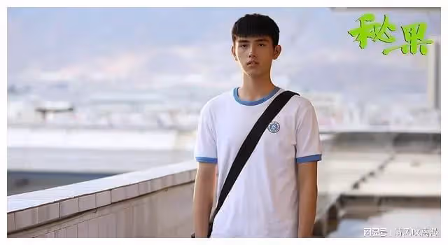 有種心動是男神穿校服!楊洋吳磊好養眼!王一博胡一天少年感十足