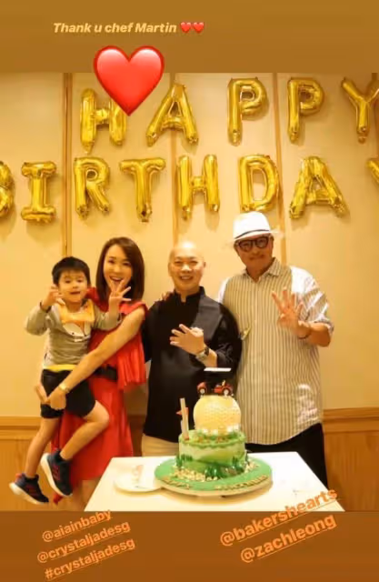 新加坡第一美范文芳為老公慶生!膚白貌美如少女,7歲兒子神似爸
