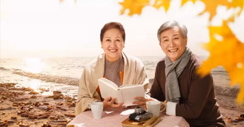婆婆的委屈：小兒子沒錢我把房給他，現在三家AA養我老，過分嗎？