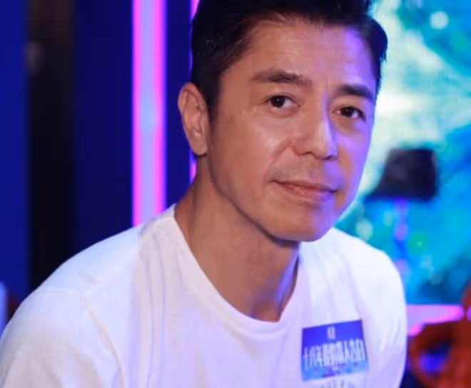 綠葉王何啟南受訪!稱從男一變配角曾灰心,不舍家庭暫拒北上撈金