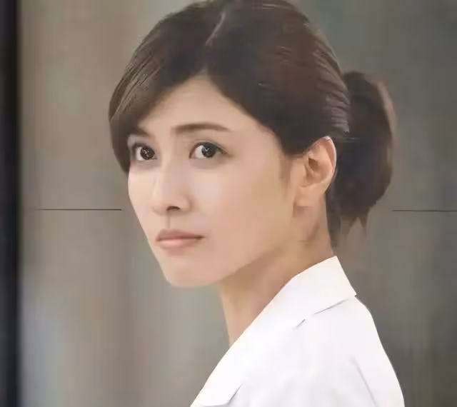 日本男社長直播侮辱20位女星,「深田恭子是大媽、石原里美煩人」,被網友罵到道歉…
