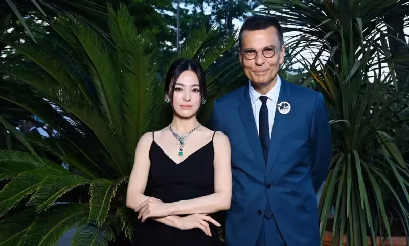 四十而已,宋慧喬現身巴黎Chaumet晚宴,展現出令人驚嘆的美麗