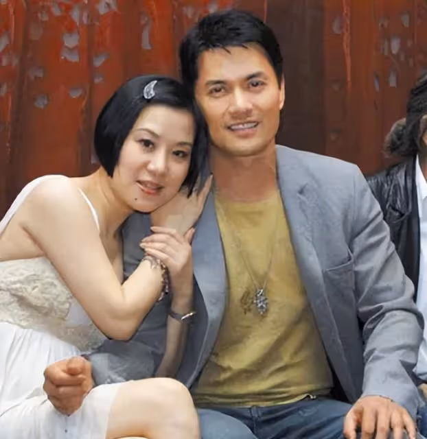 娛樂圈三婚男星群像,小嬌妻一個比一個嫩,個個喜歡老牛吃嫩草