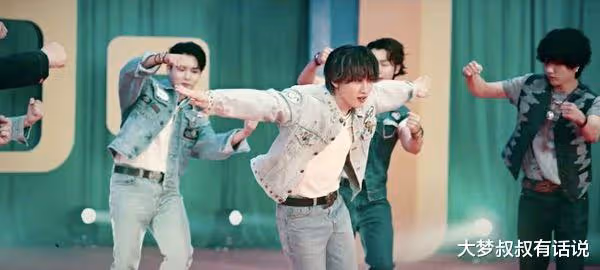 Super Junior回歸煞到「黃衣正妹」狂告白!真面目公開全網笑瘋:是他