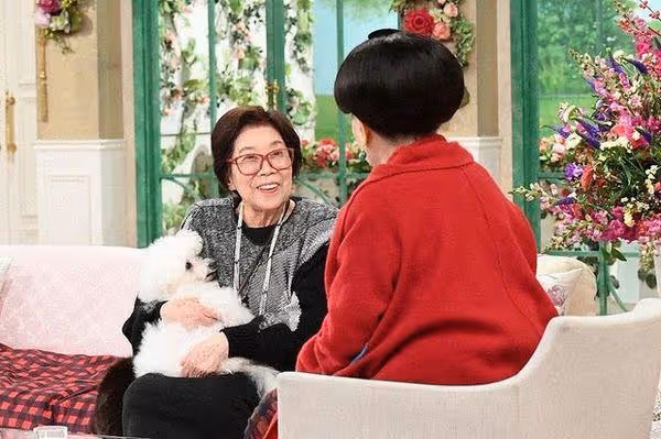 資深女星獨居陳屍家中…死因驚傳中暑!圈內友人哀慟:倒下時沒人在身邊