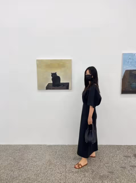 朱珠產後身材難恢復,穿黑裙小肚腩突出明顯,戴萬元名表太闊氣