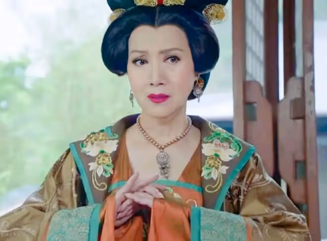 一眾港劇熟面孔齊聚!謝雪心蓋鳴暉龍貫天氣質好,均是演粵劇出身