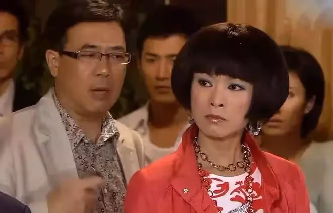 22位TVB視後都是誰?前期百花爭艷,後期「水後」泛濫,唐詩詠爭議滿滿!