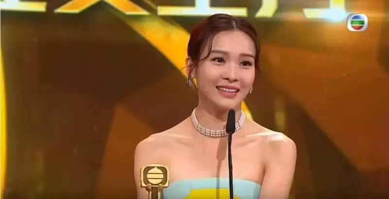 22位TVB視後都是誰?前期百花爭艷,後期「水後」泛濫,唐詩詠爭議滿滿!