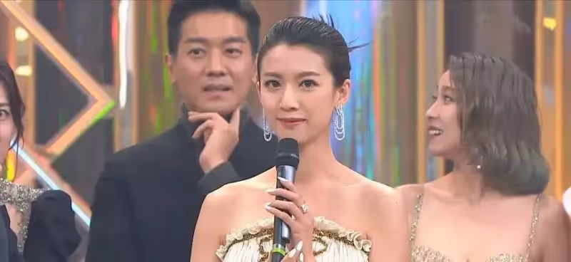 22位TVB視後都是誰?前期百花爭艷,後期「水後」泛濫,唐詩詠爭議滿滿!