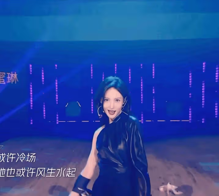 靠《浪姐》翻紅的女星近況：有人得罪了背後金主，有人沉迷拍爛片
