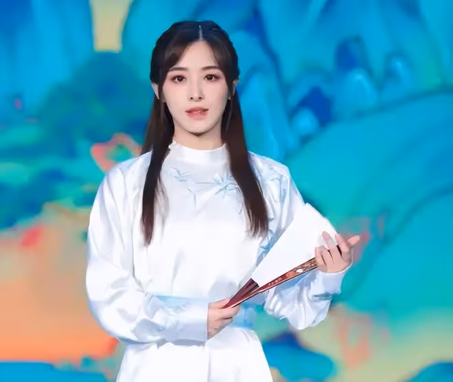 靠《浪姐》翻紅的女星近況：有人得罪了背後金主，有人沉迷拍爛片