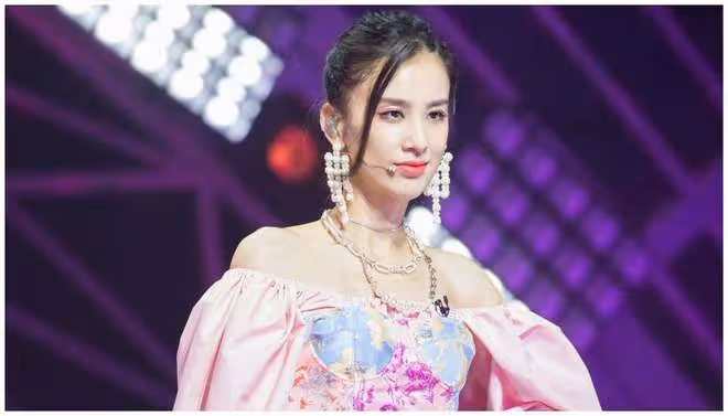 靠《浪姐》翻紅的女星近況：有人得罪了背後金主，有人沉迷拍爛片