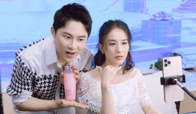 靠《浪姐》翻紅的女星近況：有人得罪了背後金主，有人沉迷拍爛片